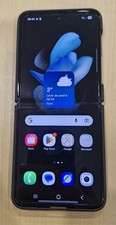 Samsung Galaxy Z Flip 4 Semi